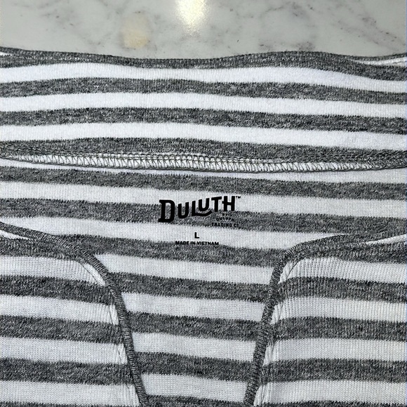 Duluth Trading Co Women’s Longtail T Tunic Grey White Stripe Size Large - Picture 3 of 6